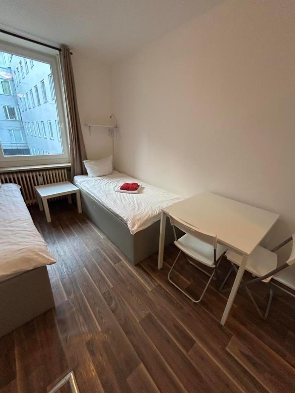 Low Budget Central Station Aparthostel Münih Dış mekan fotoğraf