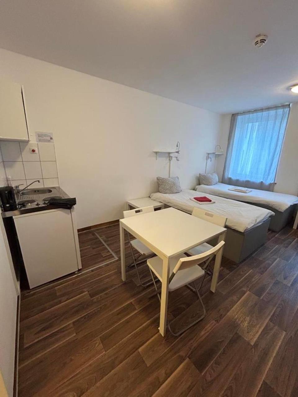 Low Budget Central Station Aparthostel Münih Dış mekan fotoğraf