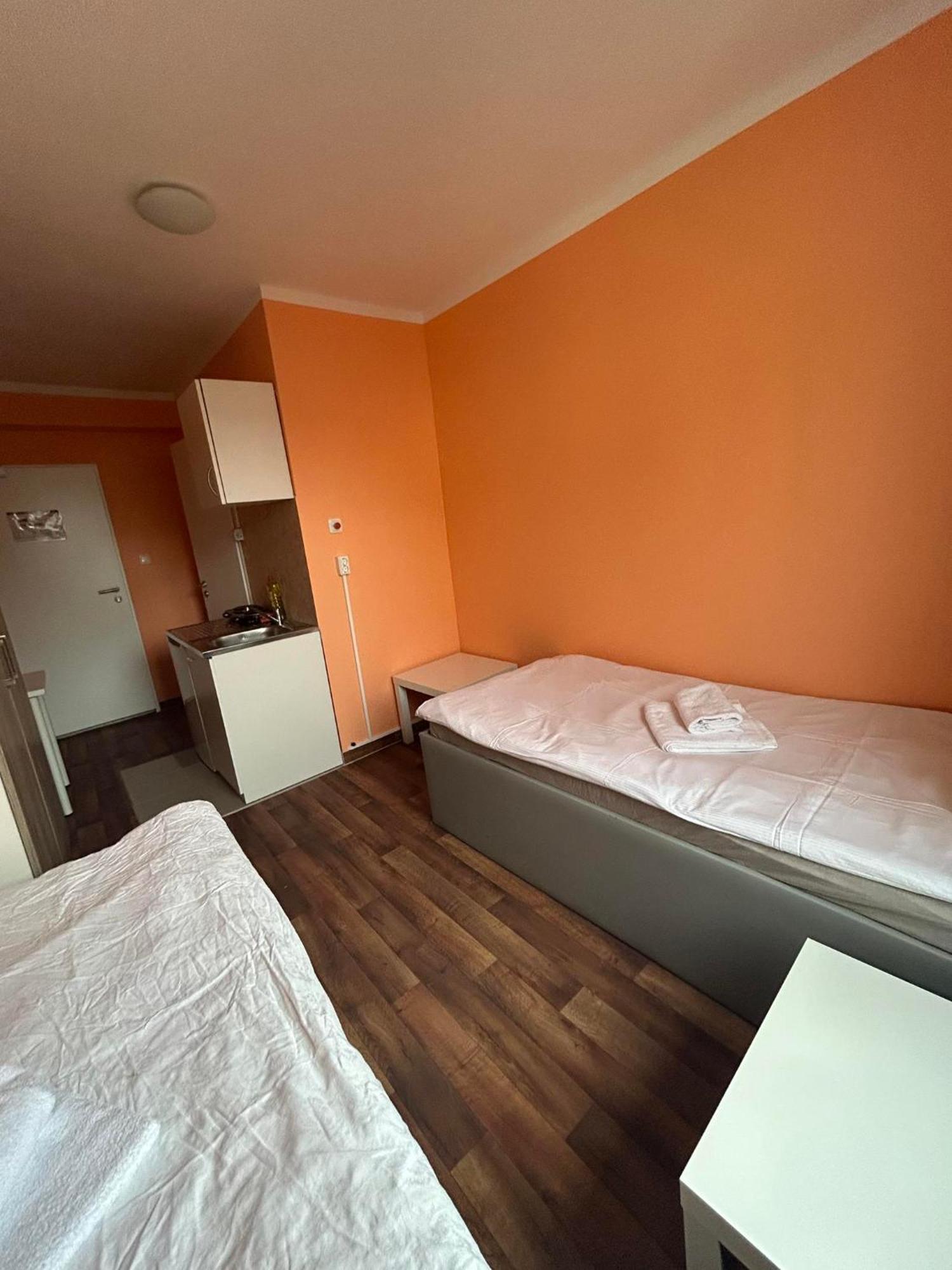 Low Budget Central Station Aparthostel Münih Dış mekan fotoğraf