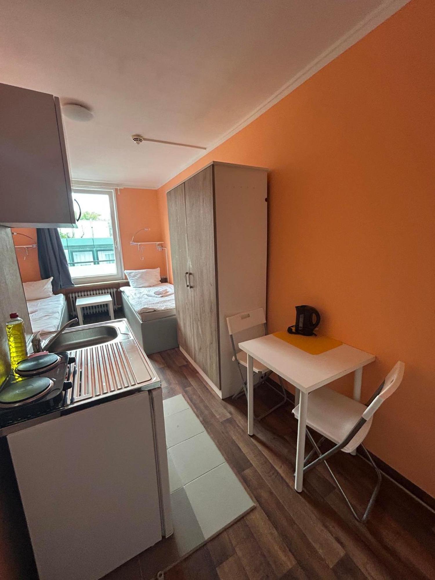 Low Budget Central Station Aparthostel Münih Dış mekan fotoğraf